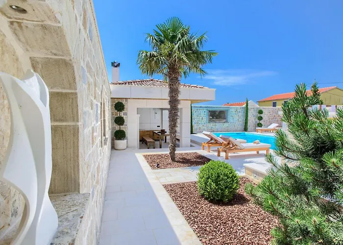 בית נופש Nena *