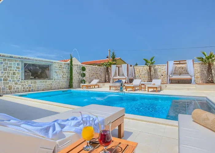 בית נופש Nena זאדאר